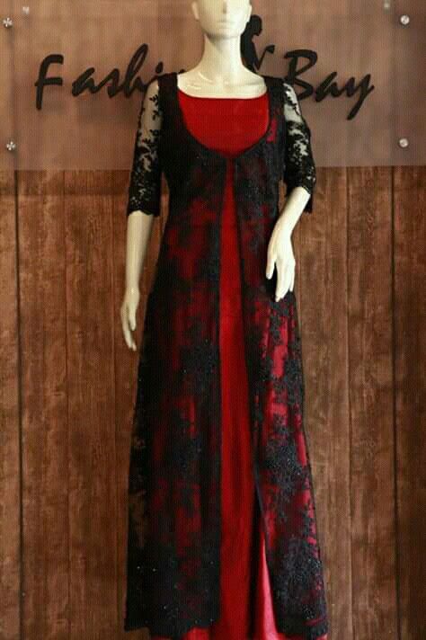 Velvet Kurti, Long Gown Design, Long Dress Design, Pakistani Dresses Casual, Trendy Dress Outfits, Kurti Designs Party Wear, Sleeves Designs For Dresses, Simple Pakistani Dresses, Beautiful Dress Designs