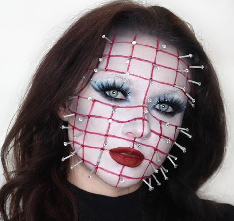 Pinhead halloween makeup Pinhead Hellraiser, Special Effects Makeup, Special Effects, Halloween Girl, Girls Makeup, Halloween Makeup, Horror Movies, Some Fun, Halloween Face Makeup