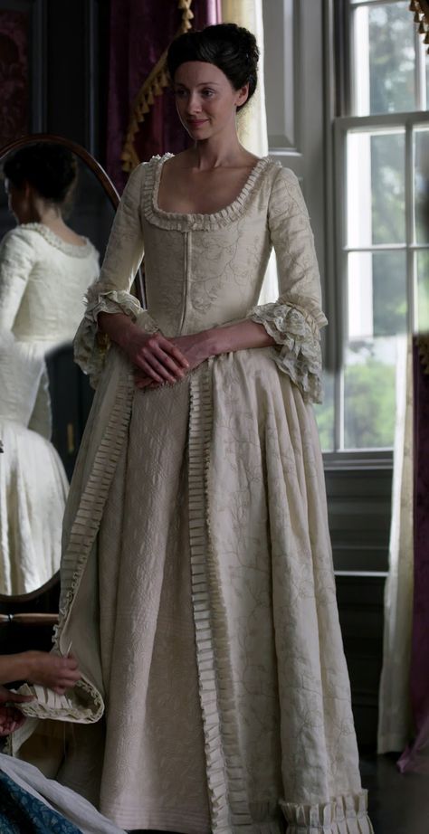 1700s Wedding Dress, 18th Century Wedding Dress, 1700s Dresses, French Dresses, 18th Century Gown, Outlander Costumes, 18th Century Dress, 18th Century Costume, 18th Century Clothing