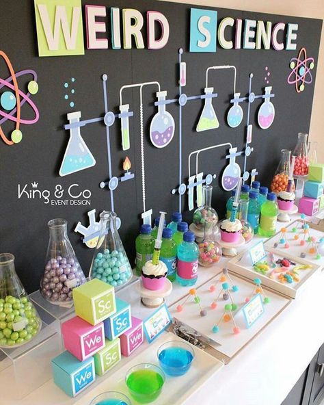 Love this science party setup! Mad Scientist Escape Room, Math Themed Party, Science Birthday Party Ideas, Scientist Birthday Party, Mad Scientist Birthday, Mad Science Party, Science Drawing, Scientist Birthday, Mad Scientist Party