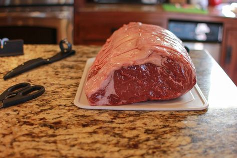 Prime Roast Recipe, Pioneer Woman Prime Rib, Pioneer Woman Recipes Dinner, Cooking Prime Rib Roast, Prime Rib Steak, Prime Rib Roast Recipe, Cooking Prime Rib, Rib Roast Recipe, Standing Rib Roast