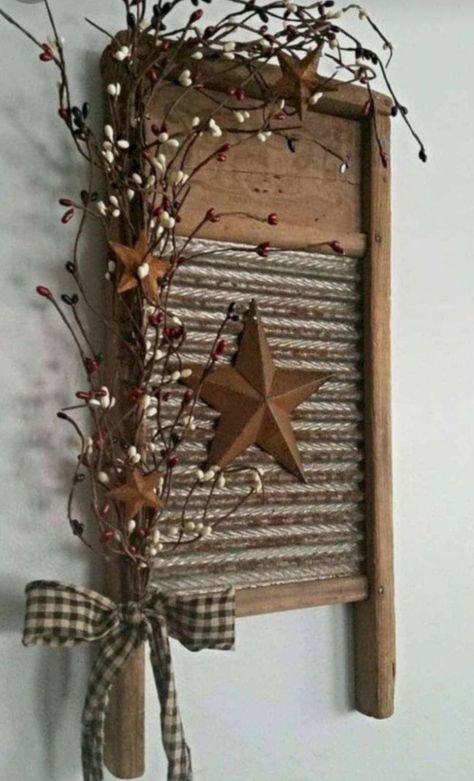 Washboard Decor, Vintage Washboard, Primitive Bathrooms, Primitive Homes, Primitive Decorating Country, Primitive Crafts, Country Crafts, Primitive Home, Images Vintage