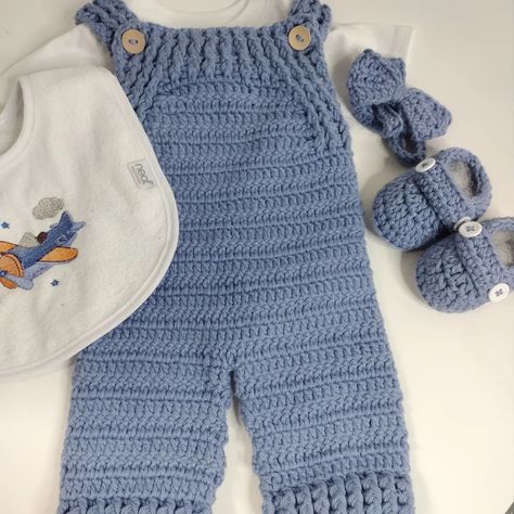 Baby boy crochet overalls set #babyboy #crochetforboys #crochetforbaby #crochetnecklace Boy Overall Outfits, Crochet Overalls, Crochet Baby Clothes Boy, Baby Boy Crochet, Baby Cardigan Pattern Crochet, Boy Overalls, Baby Boy Overalls, Boy Crochet, Crochet Bib