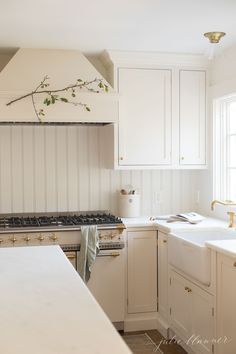 Beadboard Kitchen Backsplash, Cream Shaker Kitchen, Kitchen Beadboard, New Kitchen Inspiration, Beadboard Kitchen, Cream Kitchen Cabinets, Countertops Marble, Annie Clark, Classic Kitchen Design