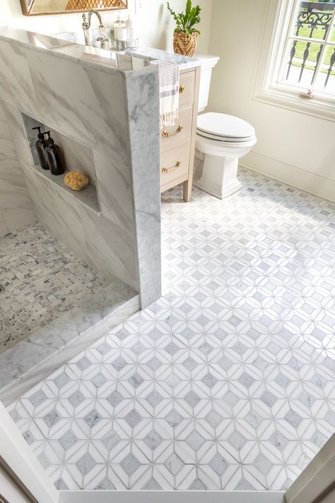 Marble Mosaic Bathroom, Mosaic Tile Bathroom Floor, Marble Mosaic Floor, Guest Bathroom Renovation, Marble Bathroom Floor, Mosaic Bathroom Tile, Timeless Bathroom, Beach Bathroom, Mosaic Floor Tile