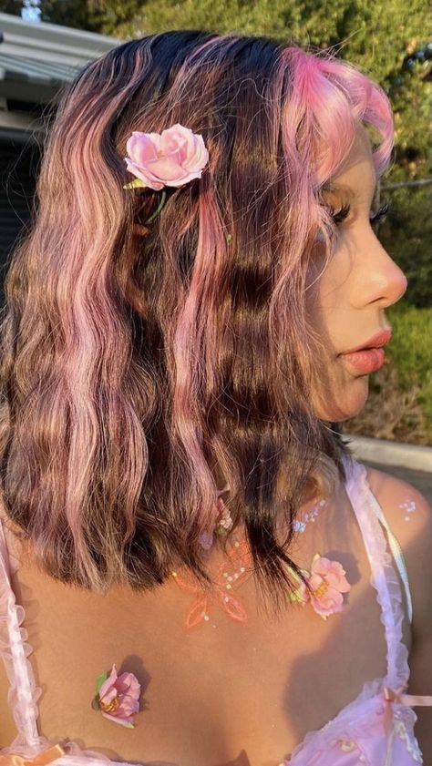 Hair Color Ideas Trending, Pink And Purple Hair, Purple Hair Color Ideas, Purple Hair Color, Healthier Hair, Hair Color Ideas, Pink And Purple, Purple Hair, Pink Hair