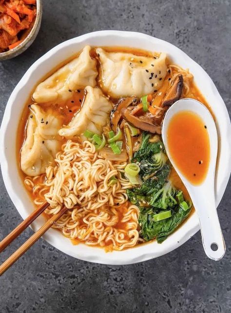 Food Photography Korean, Korean Noodles Aesthetic, Korean Noodles, Photo Download, Satisfying Food, Korean Food, Asian Food, Chinese Food, Amazing Food