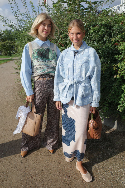 Copenhagen Fashion Week Spring/Summer 2025 street style Paris Street Style 2024, Spring 2025 Fashion Trends, Europe Street Style, Ganni Street Style, Rita Montezuma, Aesthetic Perspective, Scandi Street Style, Fashion Major, Copenhagen Fashion Week Street Style