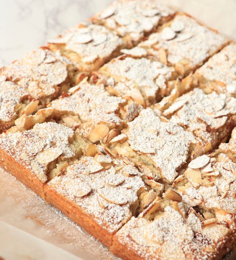 If you love almond croissants you are going to love this almond blondie! Think of it as an almond croissant meets chewy cookie. It has a blondie base which is loaded with brown butter flavor and a chewy textue and it has the most luscious almond cream baked on top. When I was developing this recipe I would eat these da Almond Frangipane Blondies, Frangipane Blondies, Almond Paste Recipes, Almond Croissants, Almond Desserts, Cookies Bars, Almond Croissant, Blondies Recipe, Cookie Bar