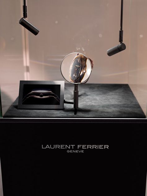 Watchzoomer Watch Showcase, Luxury Jewelry Display, Laurent Ferrier, Watch Display Case, Jewelry Store Design, Event Booth, Jewellery Exhibition, Retail Inspiration, Retail Jewelry