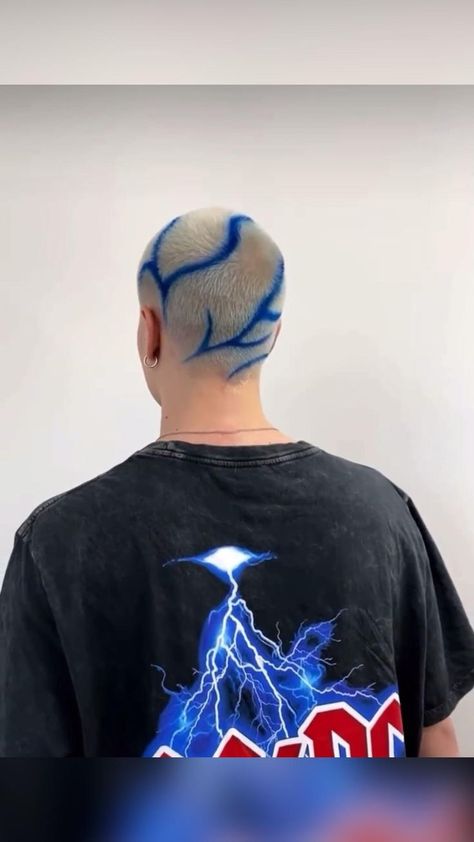 Vibes Drawing, Mens Blue Hair, Buzz Cut For Men, Bleached Hair Men, Shaved Head Designs, Flame Hair, Short Dyed Hair, Quiz Buzzfeed, Buzz Cut Hairstyles