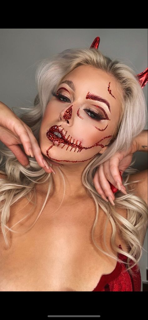 Skeleton makeup, rhinestone skeleton, halloween makeup, halloween makeup inspo, rhinestone skeleton makeup Halloween Makeup Rhinestones, Rhinestone Makeup Halloween, Rhinestone Halloween Makeup, Skeleton Halloween Makeup, Makeup Rhinestones, Halloween Makeup Inspo, Rhinestone Skeleton, Cute Clown Makeup, Rhinestone Halloween