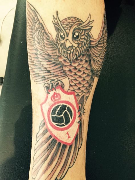 Ferm ! Club Tattoo, Owl Tattoo, Number 1, Football Club, Skull Tattoo, Tattoo Ideas, Chelsea, Old Things, Football