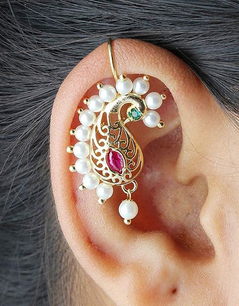 Marathi Earrings, Bugdi Earring Design, Bugdi Designs, Earcuffs Earrings Indian, Ear Cuffs Gold Indian, Bugadi Earring Design, Maharashtrian Jewellery, Earring Cuff, Gold Earrings Models