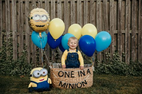 Birthday Minion, Minions Birthday Theme, 1rst Birthday, One In A Minion, Minion Baby, Golden Birthday Parties, Baby Birthday Party Theme, First Birthday Balloons, Minion Theme