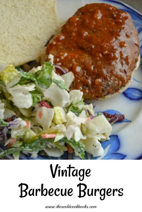 Vintage Barbecue Burgers made with Tomato Soup Hamburger Crockpot Recipes, Bbq Burger Recipes, Beef Barbacoa Slow Cooker, Bbq Hamburgers, Baked Hamburgers, Hamburger Sauce, Barbecue Burgers, Hamburger Recipes Patty, Easy Sandwich