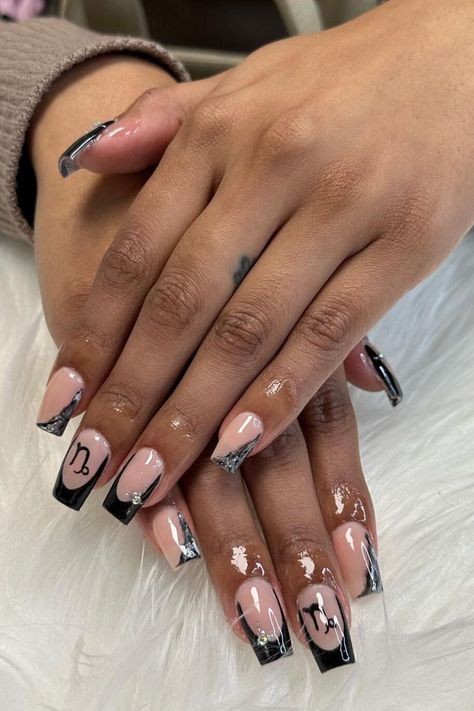 Capricorn nails Capricorn Nails Acrylic Short, Birthday Nail Set Short, Capricorn Birthday Nails Short, Capricorn Acrylic Nails, Birthday Nail Set Ideas Capricorn, Capricorn Nail Ideas, Capricorn Birthday Nails Acrylic, Capricorn Nail Art, Minimal French Tip