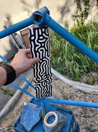 Custom Bicycle Paint Jobs, Bicycle Paint Job Ideas, Bike Paint Ideas, Custom Bike Paint, Bike Paint Job, Painted Bicycle, Painted Bike, Minimalist Bike, Bike Painting