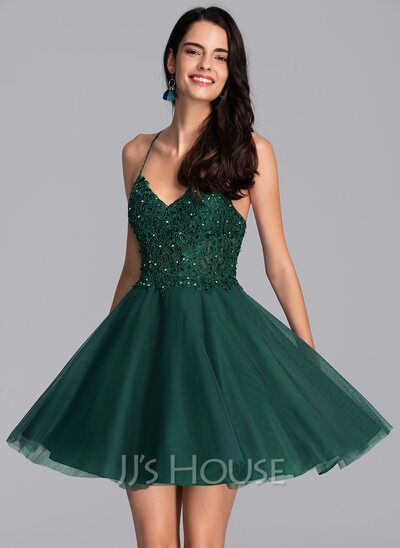 Dama Dresses For Quince, Grad Dresses Short, Damas Dresses, Short Green Dress, Verde Jade, Sequin Homecoming Dress, Dama Dresses, Green Homecoming Dresses, Dark Green Dress