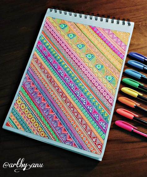 Color Pen Art Doodles, Zentangle Art Colorful, Mandala Book, Easy Mandala Drawing, Mandala Art Therapy, Pen Art Drawings, Zen Doodle Art, Mandala Design Pattern, Mandala Art Lesson