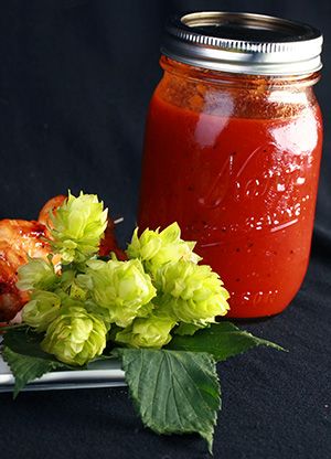 Hoppy IPA BBQ Sauce http://www.celebrationgeneration.com/blog/2014/09/17/hoppy-ipa-bbq-sauce-recipe/comment-page-1/ Hop Recipes, Pina Colada Rum, Twisted Vines, Spent Grain, Half And Half Recipes, Mango Mojito, Shrimp Scallops, Homebrew Recipes, Bbq Sauce Recipe