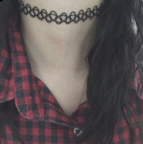 Emo Style Outfits, Tattoo Necklace, Brunette Black Hair, Tattoo Jewelry, Emo Jewelry, Tattoo Choker Necklace, Necklace Tattoo, Tattoo Choker, Custom Bling