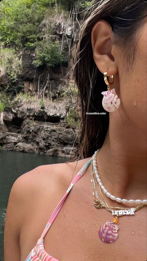 Lexi Hidalgo Earrings, Lexi Hidalgo, Earring Stack, Coconut Girl, Girls Earrings, Random Stuff, Dream Closet, Beautiful Jewelry, Hair Wrap