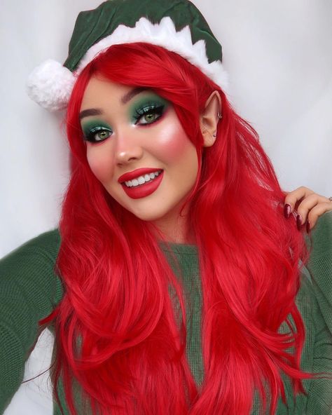 G i n a B o x ♡ (@ohmygeeee) posted on Instagram: “MERRY CHRISTMAS EVE 😍❤️🎄 . I Obvs had to dress as an Elf 😜❤️ What time do you get up Christmas day? I think I’ll set my alarm for 6am to…” • Dec 24, 2019 at 7:52pm UTC Christmas Elf Makeup, Xmas Makeup, Christmas Elf Costume, Christmas Eye Makeup, Elf Cosplay, Christmas Makeup Look, Merry Christmas Eve, Elf Costume, Elf Makeup