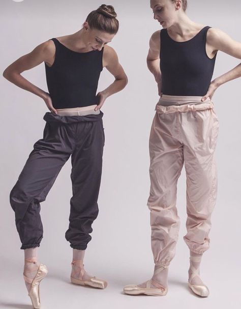 Ballet Inspired Activewear, Trashbag Pants Ballet, Comfy Ballet Outfits, Ballet Sleaze Aesthetic, Ballet Sweatpants, Ballet Class Outfit Aesthetic, Ballet Warmups Clothes, Ballet Warm Up Outfit, Ballet Training Outfit