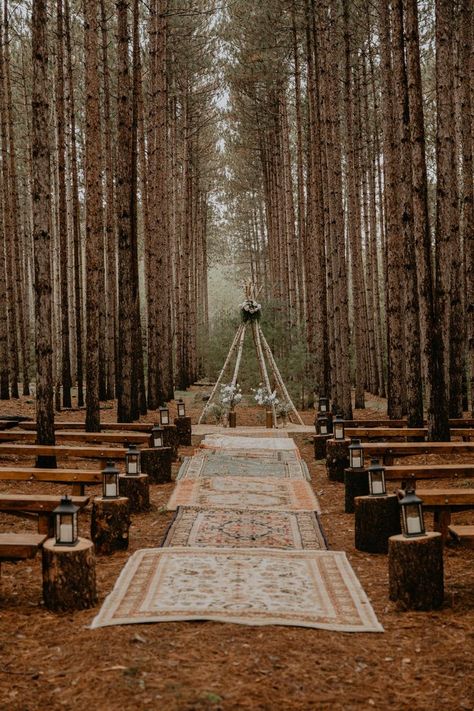 Forest Wedding Ceremony, Forest Theme Wedding, Viking Wedding, Enchanted Forest Wedding, Adventure Photographer, Forest Theme, Future Wedding Plans, Trik Fotografi, Woodland Wedding