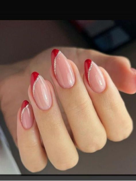 Red Tip Nails, Red Acrylic Nails, Fancy Nails Designs, Christmas Nails Acrylic, Dipped Nails, Xmas Nails, Elegant Nails, Pretty Acrylic Nails, Chic Nails