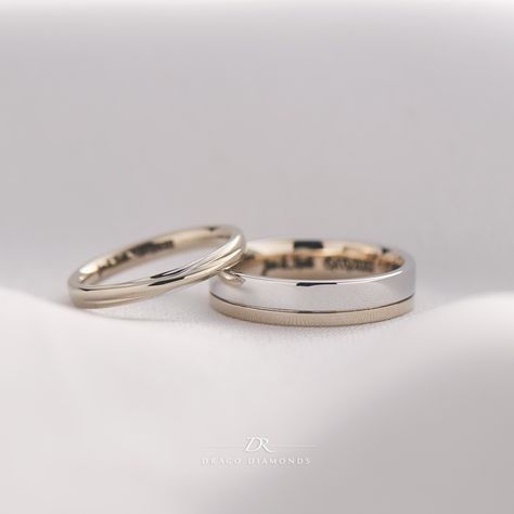 Wedding Ring Designs Couple White Gold, Marriage Ring White Gold, Marriage Rings Couple Wedding Bands, Fiance Ring, Wedding Rings Sets His And Hers, Unusual Wedding Rings, Couple Ring Design, Couples Wedding Bands, Simple Wedding Bands