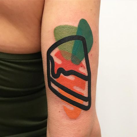 Mattia Mambo tattoo: “CARROT CAKE DESTRUTTURATA! Carrot Cake Tattoo, Mambo Tattoo, Cake Tattoo, Contemporary Tattoo, Mo Ganji, Comic Tattoo, Movie Tattoos, 100 Tattoo, Anchor Tattoos