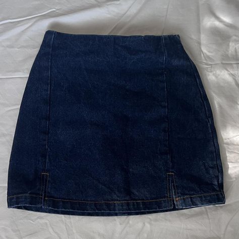 brandy melville denim skirt. - Depop Slytherin Clothes, Brandy Melville Jeans, Brandy Melville Skirts, Really Cute Outfits, Denim Mini, Denim Mini Skirt, Jean Skirt, Dream Clothes, Dark Denim