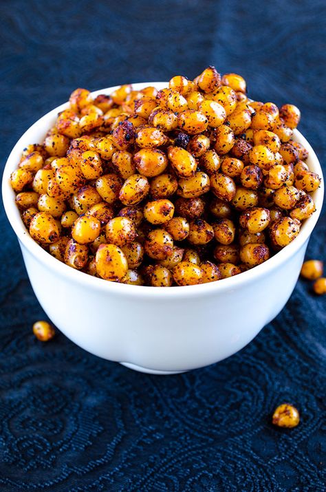 Crunchy Roasted Corns | giverecipe.com | #corn #spicy #snack Pork Cooking Temperature, Crunchy Corn, Cooking With Toddlers, Warm Vanilla Sugar, Honey Sesame, Dried Corn, Healthy Vegetable, Eating Light, Cooking Supplies