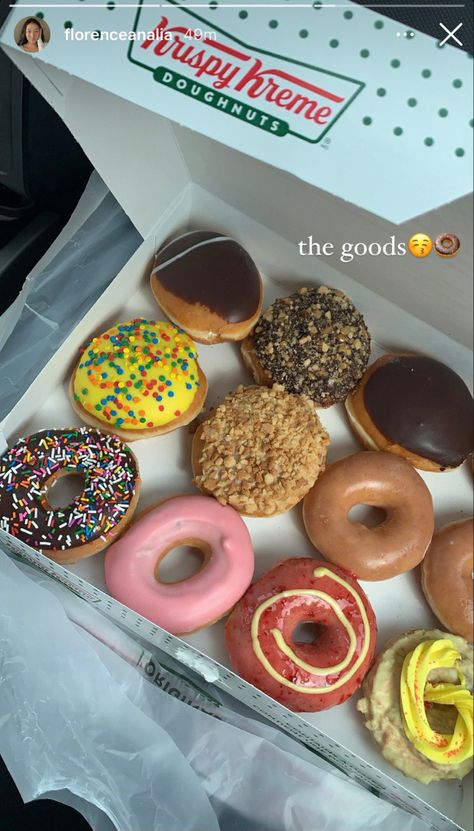 assorted donuts, donuts, sprinkles, food, instagram stories Donut Instagram Story, Doughnuts Aesthetic, Donut Inspiration, Beautiful Good Night Messages, Krispy Kreme Doughnut, Cafe Aesthetic, Instagram Creative Ideas, Good Instagram Captions, Night Messages