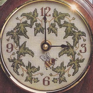 Cross Stitch Clock Patterns Free, Small Embroidery Projects, Free Cross Stitch Patterns Vintage, Cross Stitch Clock, Stitch Clock, Free Cross Stitch Patterns, Unique Cross Stitch, Cross Stitch Tutorial, Clock Faces