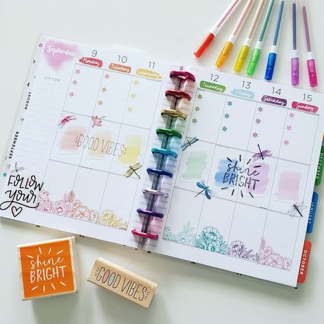 Happy Planner Color Block Layout Ideas, Happy Planner Vertical Layout Ideas Functional, The Happy Planner Ideas, Happy Planner Weekly Layout Ideas, Happy Planner Inspiration, Happy Planner Vertical Layout Ideas, Planner Decorating Ideas, Happy Planner Vertical Layout, Make A Planner