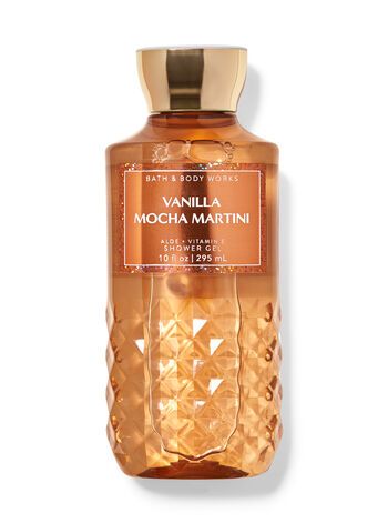 Vanilla Mocha Martini, Mocha Martini, Bath Body Works Vanilla, Bath N Body Works, Perfume Bottle Design, Bath Body Works Candles, Bath And Body Works Perfume, Body Shower, Bath And Body Care