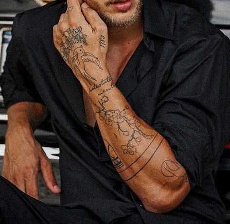 Man With Tattoos, Underarm Tattoo, Simple Forearm Tattoos, Simple Arm Tattoos, Simple Tattoos For Guys, Torso Tattoos, Boho Tattoos, Cool Arm Tattoos, Wrist Tattoos For Guys