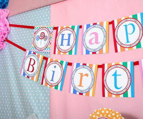 Paty I want this! Candy Land Birthday Party Ideas, Candy Land Birthday, Diy Party Banner, Lollipop Birthday, Candy Land Birthday Party, Candy Birthday, Slumber Party Games, Unique Party Themes, Candy Birthday Party