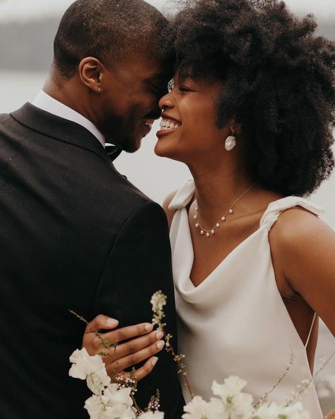 Once again, @jordanvoth has captured a breathtaking series of photos. 😍 ⠀⠀⠀⠀⠀⠀⠀⠀⠀ ⠀⠀⠀⠀⠀⠀⠀⠀⠀ Venue - Manchester State Park Planning - bridalblissnw wander_with.me Floral - ellefleurit Photo - jordanvoth Video - verdantcinema HMU - bridalbeautyagency, Hair: meghannhairstylist, Makeup: coco.hirani using louboutinbeauty Models - marthaakinbade with smgmodels, and lloydvp_ Dress - thedresstheoryseattle, Sarah Seven - Dress: Caldwell, Cape: Lauretta Brides heels - bellabelleshoes, Claudia and Carol... Brides Heels, Groom Photoshoot, Sarah Seven, Wedding Picture Poses, Black Bride, Dream Wedding Ideas Dresses, Engagement Poses, Couple Photoshoot Poses, Photo Couple