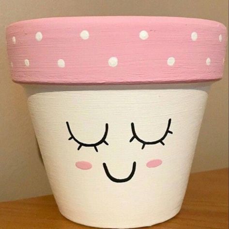 Plant Pot Painting Ideas Easy, Plant Pots Crafts, Terra Cotta Pot Crafts Diy, Diy Pottery Painting, Flower Pot Art, Pot Painting, Terra Cotta Pot Crafts, Flower Pot Design, Painted Pots Diy