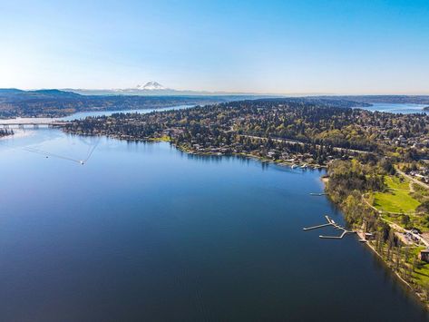 15 Best Things to Do in Mercer Island, WA Mercer Island Washington, Berea Ky, Washington Things To Do, Views Of Nature, Shakespeare In The Park, Children Park, Mercer Island, Public Park, Historical Landmarks