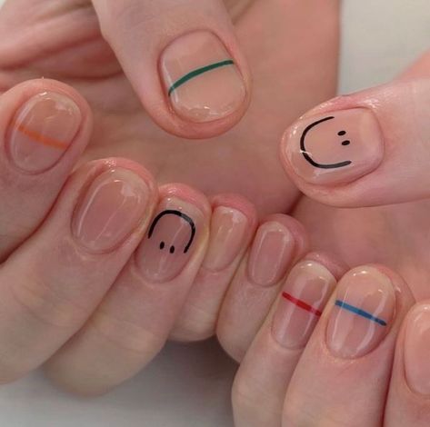 College Nails, Minimal Nails Art, Mens Nails, Hello Nails, Hippie Nails, Subtle Nails, Minimal Nails, Short Nails Art, Casual Nails