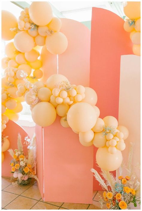 Sun Bridal Shower Theme, Citrus Wedding Shower Theme, Bright Bridal Shower Decor, Peach Bridal Shower Ideas, Lemon And Pink Bridal Shower Theme, Here Comes The Sun Bridal Shower Theme, Bridal Shower Ideas Citrus, Citrus Bridal Shower Theme Decor, Yellow And Pink Bridal Shower Ideas