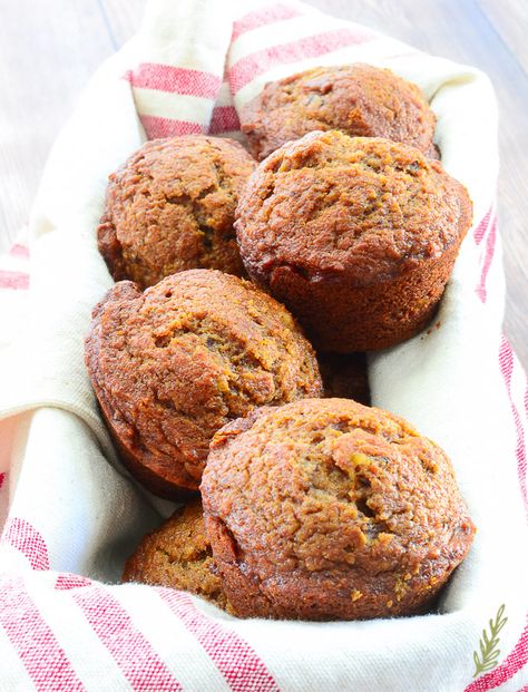 Persimmon Muffin Recipes, Persimmon Recipes Desserts, Persimmons Recipes, Persimmon Muffins, Persimmon Cookie Recipe, Fuyu Persimmon, Persimmon Cookies, Persimmon Bread, Loaf Breads