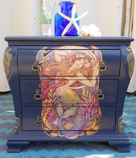 Painted in Fusion Mineral Paint Midnight Blue, a mermaid print decoupaged with Furniture Mod Podge, highlighted with Country Chic Gold paste and finished with hanging drawer pulls. Rub On Transfers For Furniture Mermaid, Mermaid Chest, Decoupage Dresser, Hanging Drawer, Dresser Makeovers, Hanging Drawers, Dressers Makeover, Mermaid Painting, Decoupage Furniture