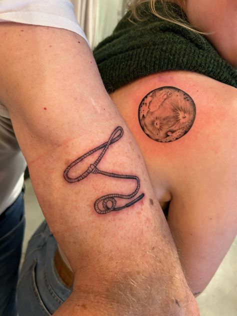 Lasso Tattoo Ropes, Western Rope Tattoo, Roping Tattoo, Men’s Western Tattoos, Western Tattoos Men, Mens Western Tattoos, Matching Western Tattoos, Lasso Tattoo, Western Tattoos For Men