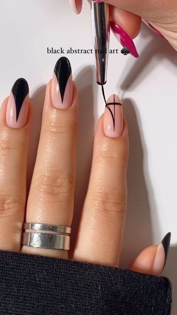 Chic Oval Nails, Witchy Simple Nails, Natural Nails Black Design, Black Abstract Nail Designs, Black Nd Silver Nails, Tipped Nail Designs, Black Abstract Nail Art, Numbers On Nails Design, Nails Black Accent